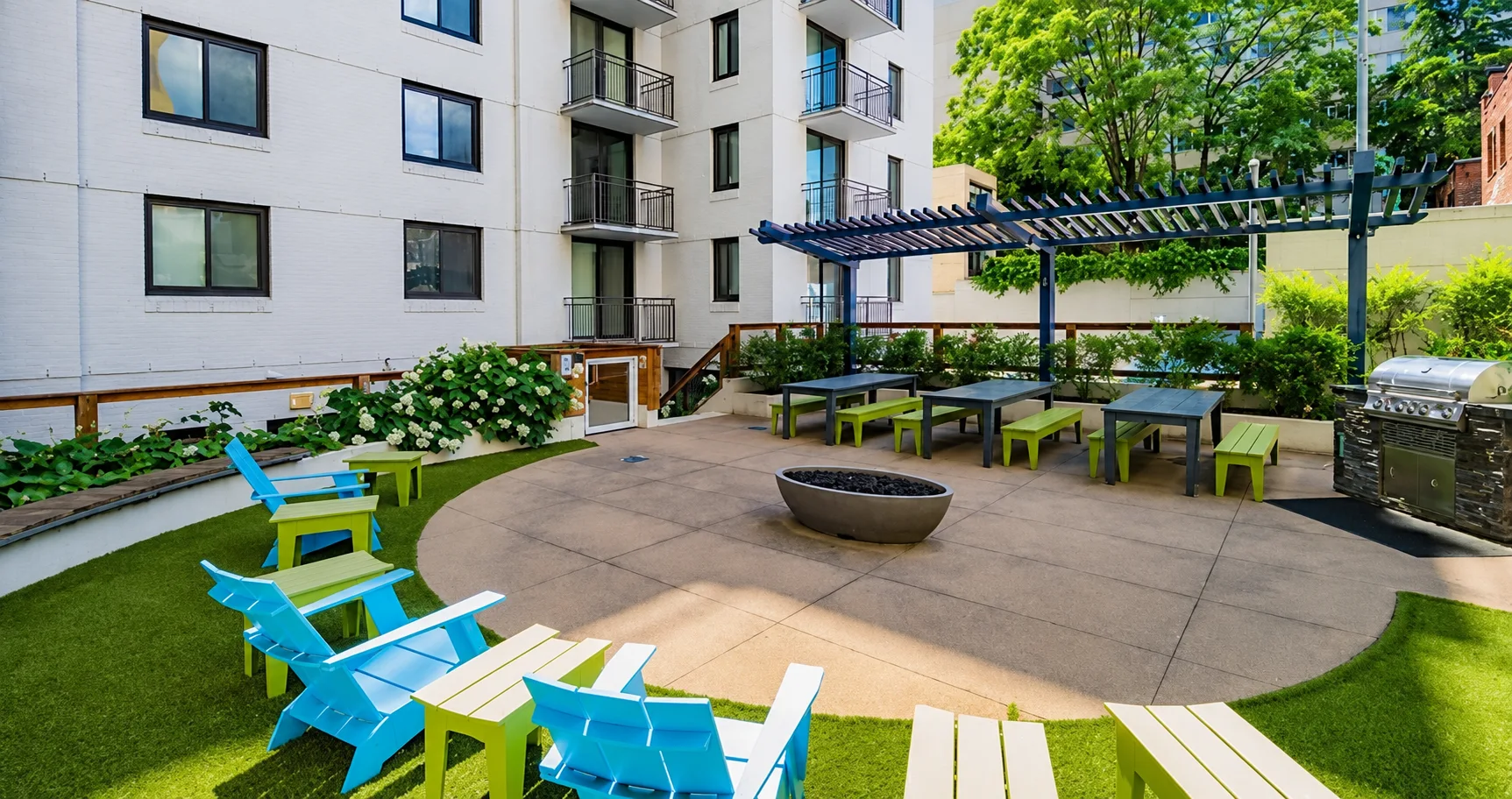 Garden Lounge